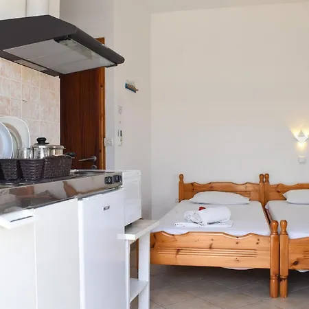 Apartment Spacious Studio Just 150m To The Beach *